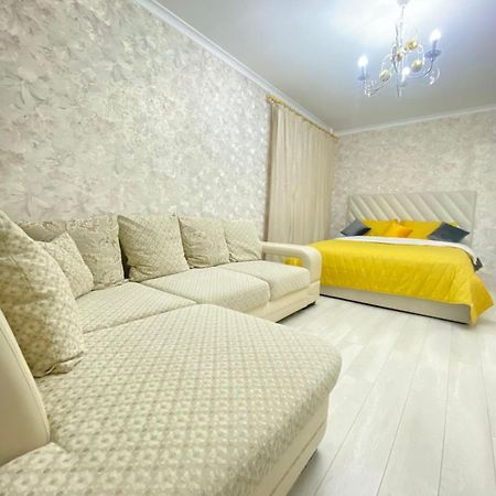 Сenter Of Karaganda/ Lux Квартиры Διαμέρισμα Εξωτερικό φωτογραφία